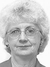 Donna Wisecarver's Instagram, Twitter & Facebook