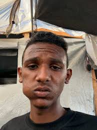 Alice Smart (@AliceSmart64)