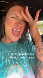 Used to jam out to this in my Honda element 🤣 #momsover30 #momtok #su...