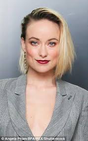 Olivia Wilde Debuts New Platinum Bob With Dark Roots At Tiffany Event Olivia Wilde Hair Blonde Hair Olivia wilde has switched up her hair color yet again!