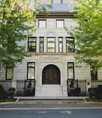 There are 603 gold coast condos for sale today ranging from $126,900 to $15,000,000. Gold Coast Chicago Neighborhood Guide Compass