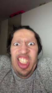 Fluffy Hair Styles: Tips and Tutorials You Need