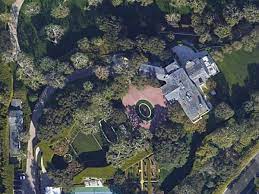 It was bought for $47.5 million in 1990 by media mogul david geffen. Jeff Bezos Spends Record 126m On Beverly Hills Mansion The Independent The Independent