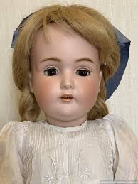 Антикварная кукла