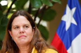 Dimitió la ministra chilena de Defensa en plena polémica por la fallida  compra de la casa de Salvador Allende