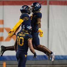 West virginia has dominated the recent series, . Texas Football News West Virginia President Is In Favor Of Being Among Lone No Votes To Kill Cfp 12 Team Expansion Burnt Orange Nation