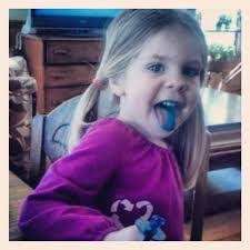 Emily Snipes's Instagram, Twitter & Facebook