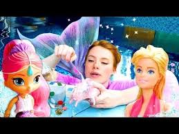 Wir Spielen Mit Puppen Spass Im Schwimmbad Spielspass Mit Barbie Youtube Lustige Kinderfilme Kinder Filme Kinderfilme