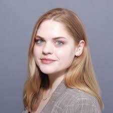 Lauren Hole's Instagram, Twitter & Facebook