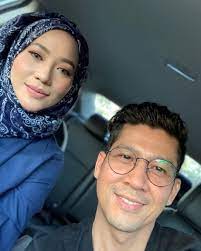 Dua pilot dan dua isteri pilot dalam satu rumah laksa. 3 Foto Zarul Umbrella Kongsi Gambar Isterinya Intan Nur Fathihah Penmerahpress
