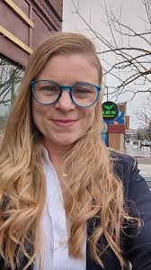 Tina Boyes, Executive Director of Kenmore Neighborhood Alliance and  candidate for Ward 9 Akron City Council, voices her support for James  Hardy. #imwithhardyward8