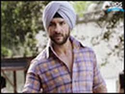 Saif Ali Khan Falls Is In Love Love Aaj Kal Youtube