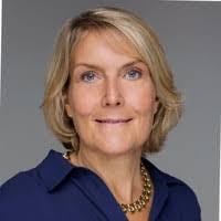 Kim Waldo's Instagram, Twitter & Facebook