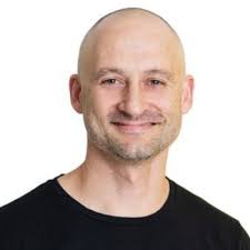 After 8+ years at MessageBird, I've decided that it's time for me to spread  my wings and leave the nest. When I joined, we were around 15 people, in a  garage, and