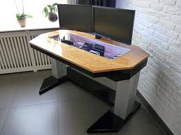 Buy the best and latest desk pc on banggood.com offer the quality desk pc on sale with worldwide free shipping. Awesome Desk Computer Case Mod Video
