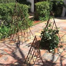 Our metal wall trellises are loved by gardeners, flower enthusiasts and rose growers alike. 30 Lovely Garden Trellises Insteading