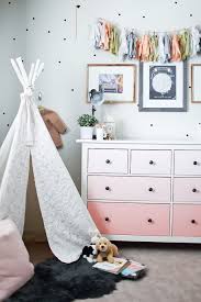 Even if the process of arts and crafts is messy, nothing feels like that amazing feeling when you walk into a clean, perfectly organized craft room. 40 Cool Kids Room Decor Ideas That You Can Do By Yourself Shelterness