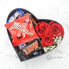 Delivering to brisbane & surrounds. Chocolates Roses Heart Box Wishque Sri Lanka S Premium Online Shop Send Gifts To Sri Lanka