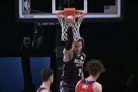 In march 2021, griffin signed with the brooklyn nets. Blake Griffin Makes Nets Debut Dunks For First Time Since 2019 Upi Com