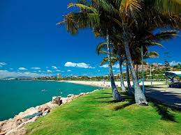 Pxy0705strand beach in townsville is the main beach of the city. The Strand Townsville Australia Townsville Australia Travel Beaches In The World