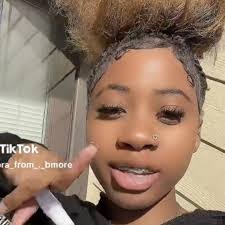 Elayne Hill's Instagram, Twitter & Facebook