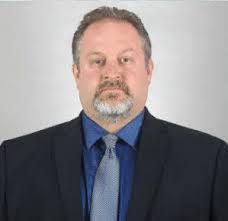 Mike Grattan's Instagram, Twitter & Facebook