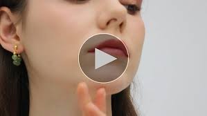 Amazon.com: LOOYUUPEE Natural Hetian Jade Earrings, Lucky Green Jade,  Dainty Green Real Jade Charm Pendant Jewelry Studs, Handmade Ear Stud  Earrings Hoop Earrings for Women (925 Sterling Silver with Gold Plated) :