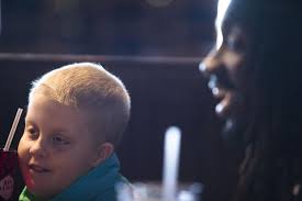 TIES THAT BIND: Auburn receiver Sammie Coates forms bond with 11-year-old  leukemia patient