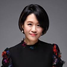Editors-in-Chief Hee Jeong Yoo