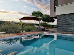 Terrasse Garten Whitecube Wiener Neustadt In 2020 Hauser Mit Pool Terrasse Garten Terrasse