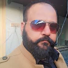 ਲੁੱਟਦੇ ਰਹਿਏ ਨਜ਼ਾਰੇ ਸਿਰ ਮਾਲਕ ਦਿਆਂ ਮੇਹਰਾਂ ਦੇ.... ਗਿੱਦੜ ਕਿੱਥੇ ਖੜਦੇ ਮੂਹਰੇ ਬੱਬਰ  ਸ਼ੇਰਾਂ ਦੇ.. . . LAHORIA......... GROUP PUNJAB