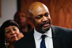 Alexander Bachez's Instagram, Twitter & Facebook