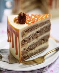 Akhir sekali curah coklat ganache pada seluruh badan kek. Sajian Resepi Kek Coklat Indulgence Azlita Foody Bloggers Cute766