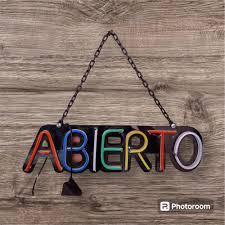 ✓LETRERO DE LUZ LED💡💲400 MEDIDAS 43cm X 11cm (Entrego en algún punto  medio) 📞44-38-10-77-90