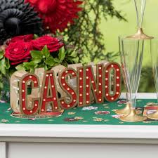 Throw the best birthday casino themed party for your newly legal friend or relative! Casino Party Casino Party Ideas Party Pieces