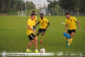 Berikut merupakan warna jersi pasukan malaysia dan thailand untuk final bola sepak sukan untuk live streaming final bola sepak sukan sea 2017 antara malaysia menentang thailand boleh didapati melalui youtube rasmi kl2017. Asc 2018 Cheng Hoe Mahu Pemain Yakin Dengan Kemampuan Diri Sports247