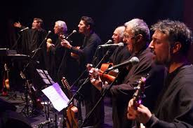 Discover more music, concerts, videos, and pictures with the largest catalogue online at last.fm. Quilapayun En El Teatro Oriente Radio San Joaquin