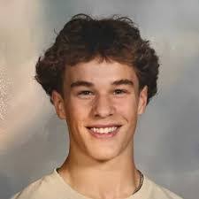 Erik Bacon's Instagram, Twitter & Facebook