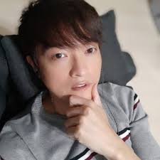 94明天...🥹金鐘獎！ 我覺得我非常幸運的人來到台灣後遇到了很多好夥伴貴賓也發生很多好事了！ 不過以後也不管是什麼事