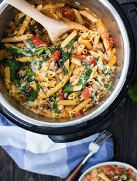 Ground turkey, beans, veggies and spices simmer for 15 minutes in your electric pressure cooker with a taste like it has been cooking. Instant Pot Pasta With Sausage Spinach And Tomatoes With Video Rachel Cooks