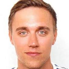 Daniel Hiller (@HillerDaniel)