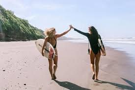 The good news just keeps rollin' in! Please give a warm welcome to Muriel  Webster of @heldpostpartum! Muriel will be guest teaching during the  postnatal section of our training this weekend. She