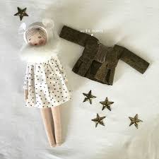 Happy Josephine Au Fil Rouge Poupees A Coudre Poupee Chiffon Tricot