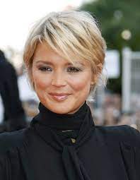 Coiffure Virginie Efira Cheveux Courts Version Rock Les 30 Plus Belles Coiffure Short Thin Hair Short Hair Styles For Round Faces Thin Fine Hair Round Face