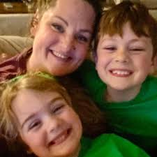 Do chickens eat boxwoods and what shrubs to plant as a windbreak?