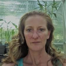 Susan Wardlow's Instagram, Twitter & Facebook