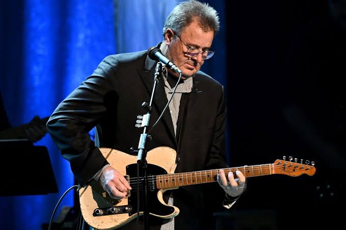 Vince Gill Just Released Extended Version Of His Hit Song 'Go Rest High On  That Mountain'