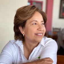 Maricela Serrano Hernández...