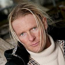 Биография Calum Moore & Gnasher