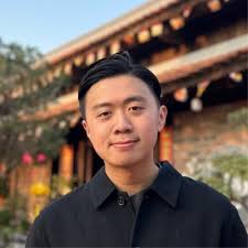 I am thrilled to announce my graduation from Leiden University with a BSc  in International Relations and Organizations.